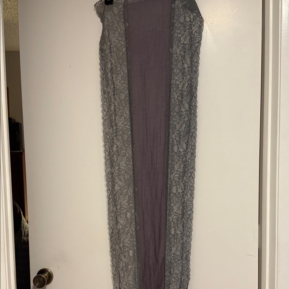Chic Gray Lace Wrap